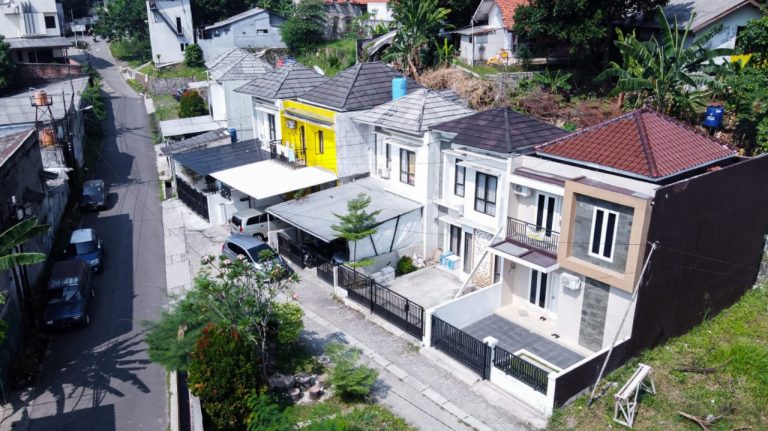 algira townhouse indraprasta